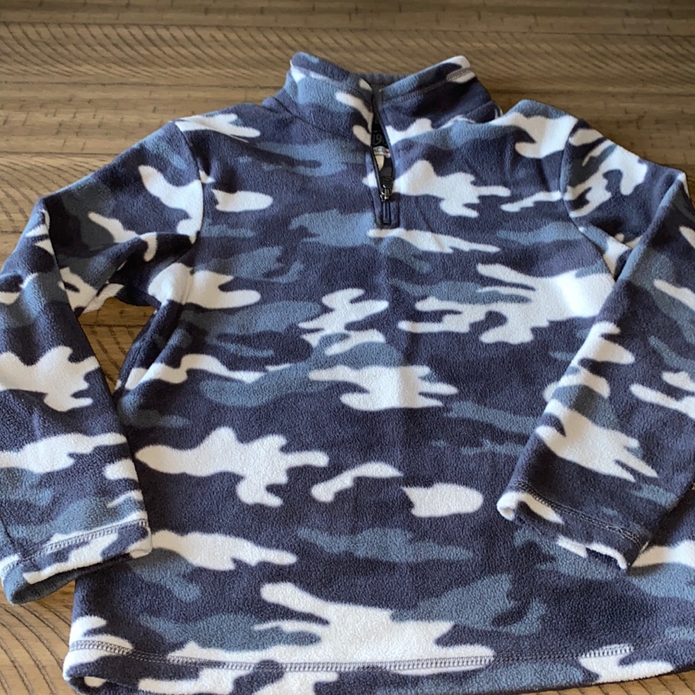 Childrens Place (Vintage Inspired Sportswear)EST. 1989, Fleece Jacket? 🧦